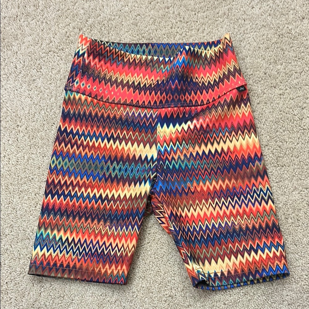 Daroch Zigzag Patterned Biker style dance shorts